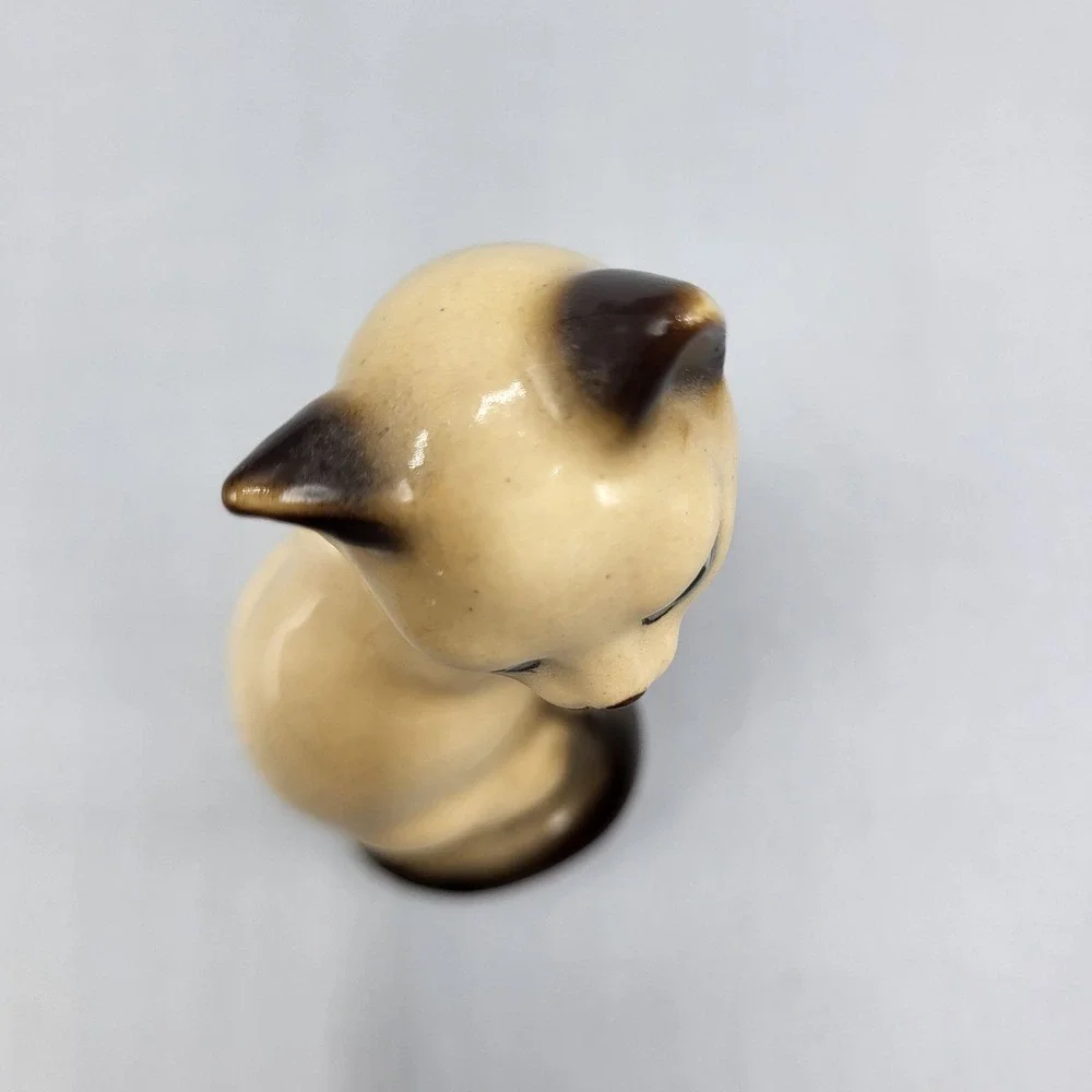 Vintage Ceramic Siamese Cat Figurine Japan Beige Brown Collectible Shelf Decor
